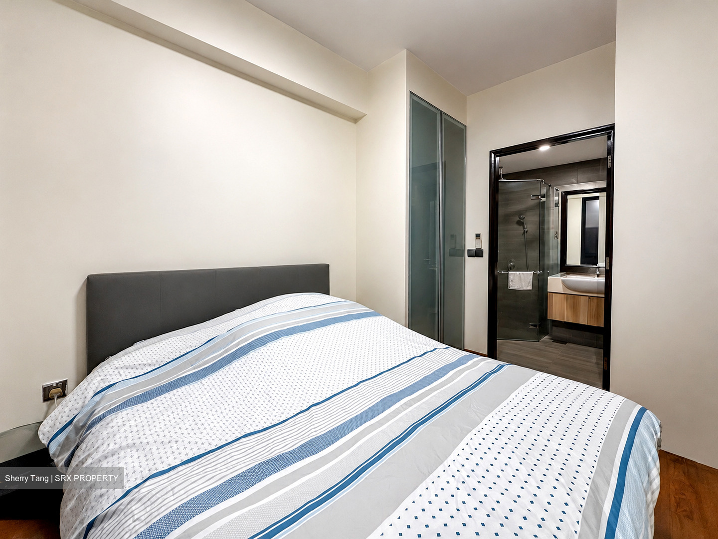 Nottinghill Suites (D21), Apartment #561787031